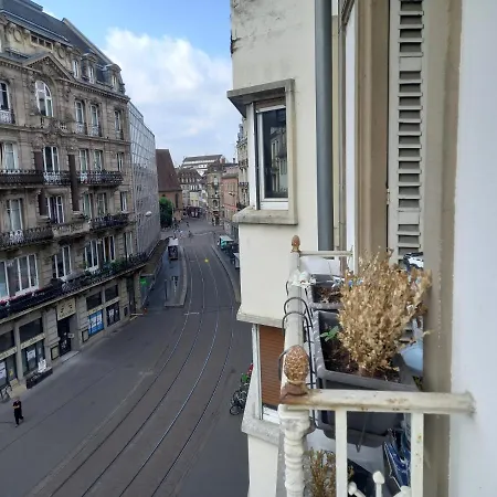 Grand Appartement Au Coeur De Straßburg Exterior foto