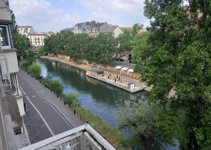 Grand Appartement Au Coeur De Strasbourg